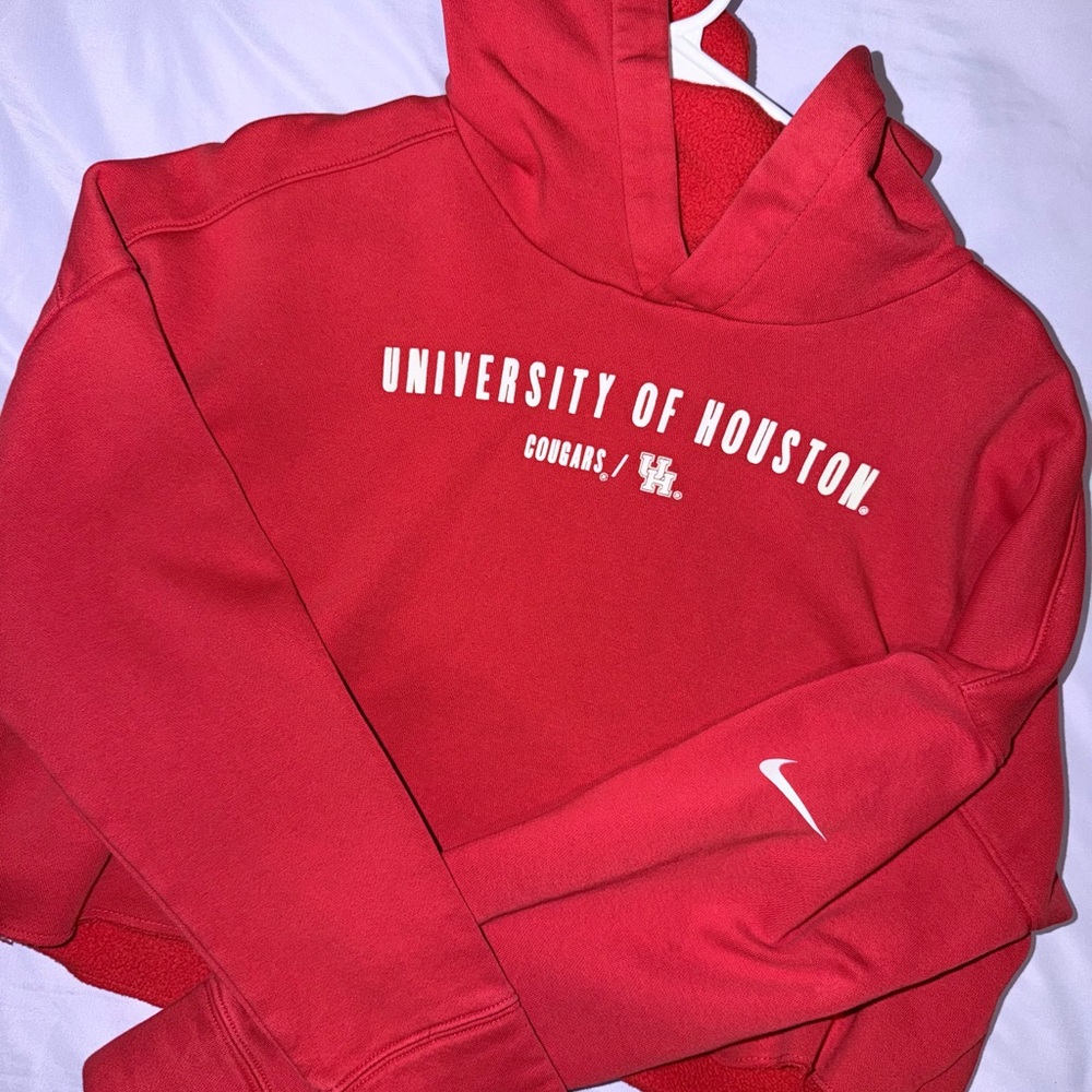 Cropped Nike Red Pullover Hoodie